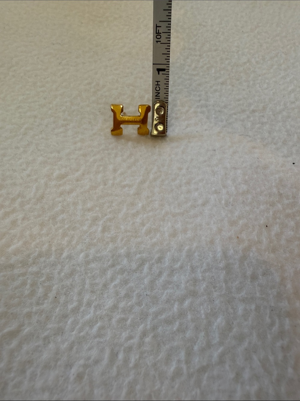 Hermes Gold H Logo Key Stud Earrings - Picture 6 of 9